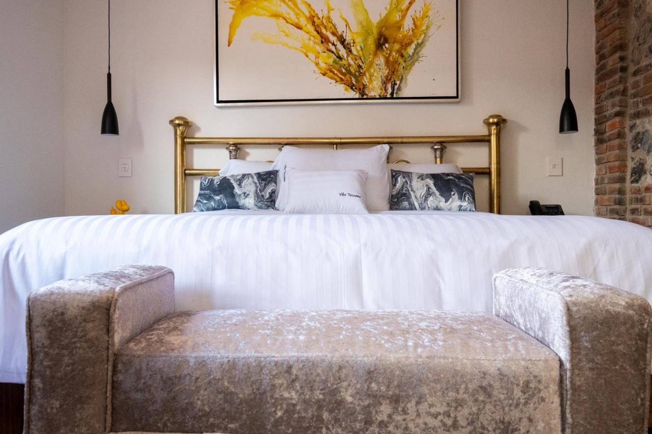 Villa Toscana ValQuirico Lofts&Suites Hotel Boutique Santeagueda Esterno foto