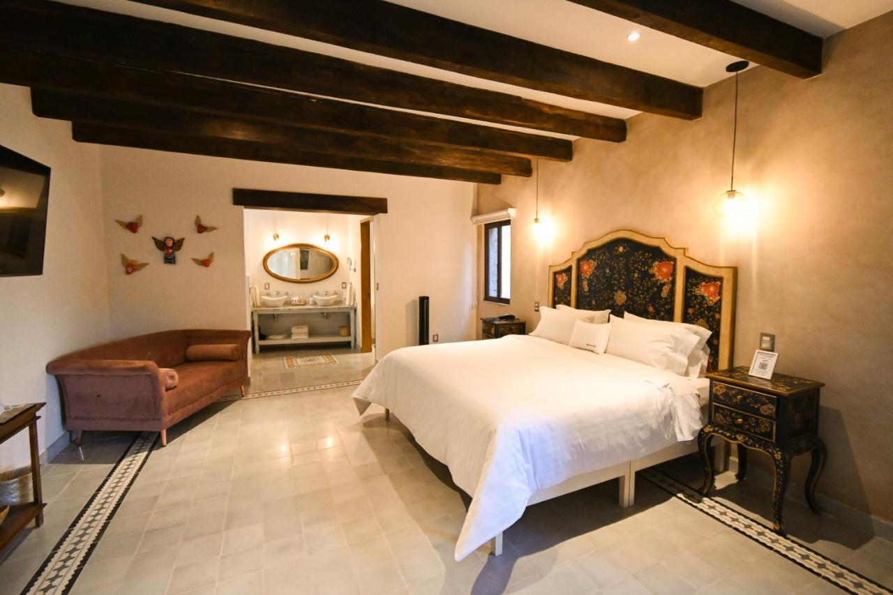 Villa Toscana ValQuirico Lofts&Suites Hotel Boutique Santeagueda Esterno foto