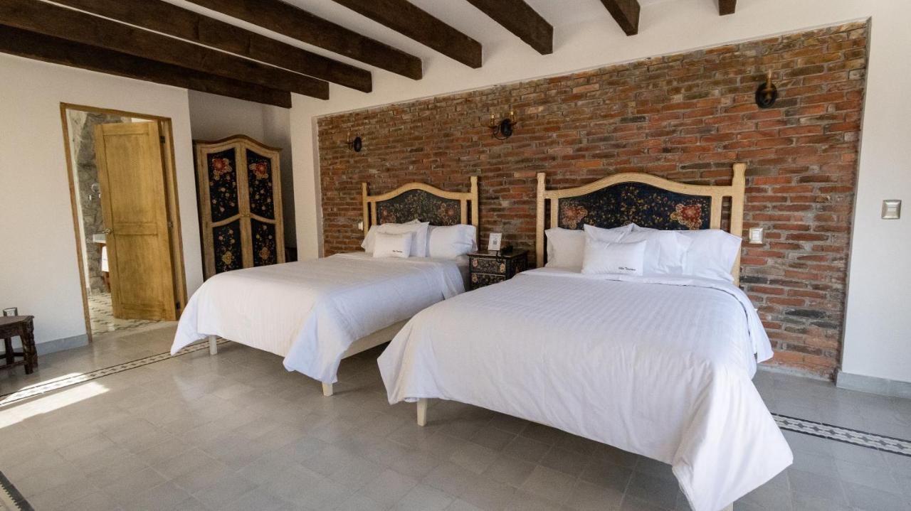 Villa Toscana ValQuirico Lofts&Suites Hotel Boutique Santeagueda Esterno foto