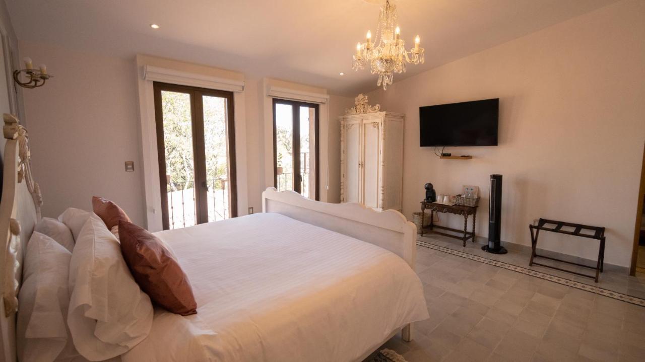 Villa Toscana ValQuirico Lofts&Suites Hotel Boutique Santeagueda Esterno foto