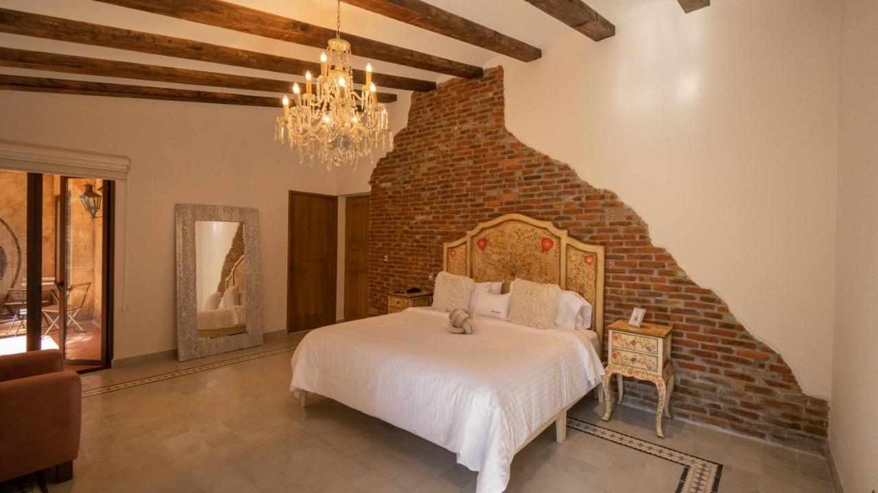 Villa Toscana ValQuirico Lofts&Suites Hotel Boutique Santeagueda Esterno foto